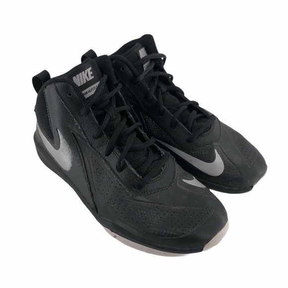 Nike Boys 6.5 Youth Team Hustled D7 Black Sneakers - Picture 3 of 8